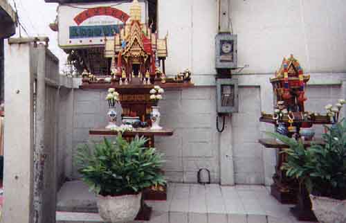 a Spirit House on Khaosan Rd.� Every home and most businesses have one.� It's their prayer centre.
