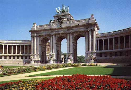 The arch of the Palais Du Cinquantenaire