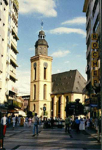 As German cities go, Frankfurt is a trustworthy city to
visit.