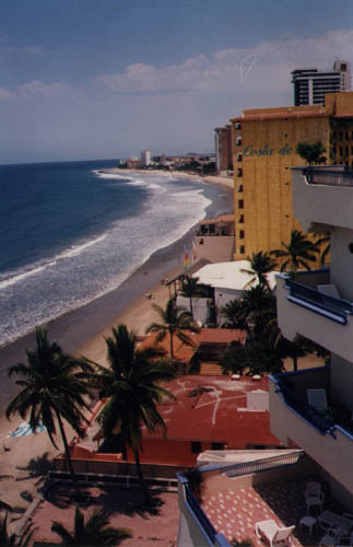 Beach going towards El Cid